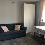 Victoria 4*