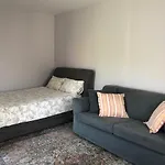 ベッド・アンド・ブレックファスト Victoria 4*