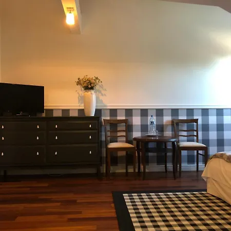 Victoria Bed & Breakfast